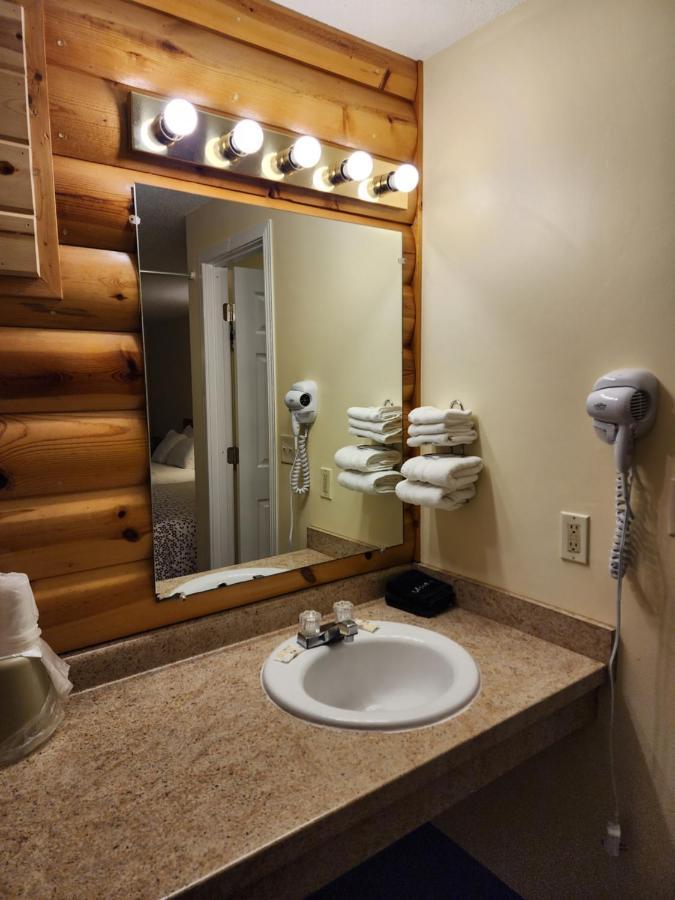Grantsburg Inn Dış mekan fotoğraf